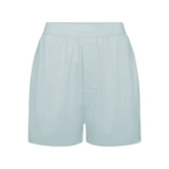 SKIMS Boyfriend Loose Boxer Short, XL, Frost - Picture 1 of 10